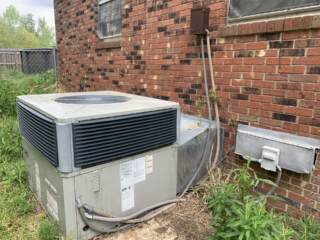 Customers old unit that they wanted replaced.
