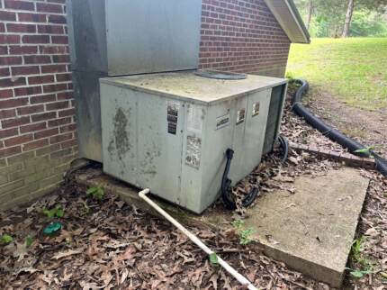 Side view of the old unit.